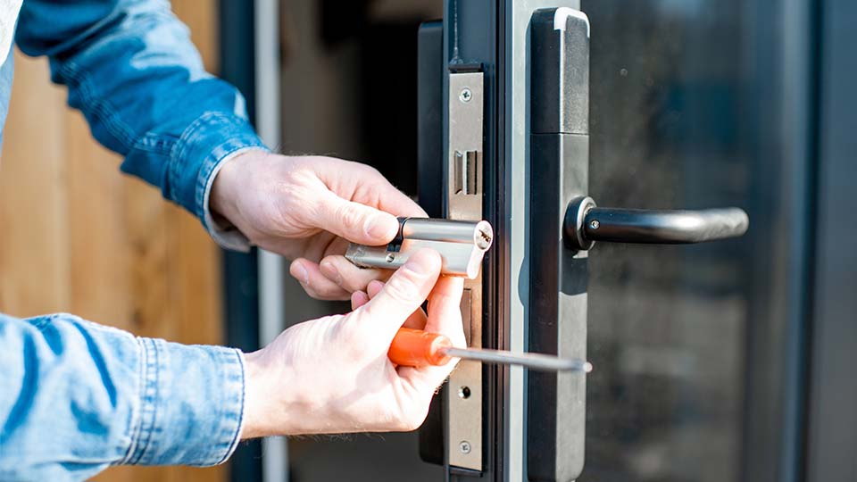 AUSGESPERRT BERLIN – Tipps und Lösungen für Betroffene